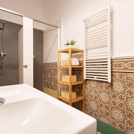 Appartement Bp2 - Big For Groups In Bcn Center Hutb - 77390 *